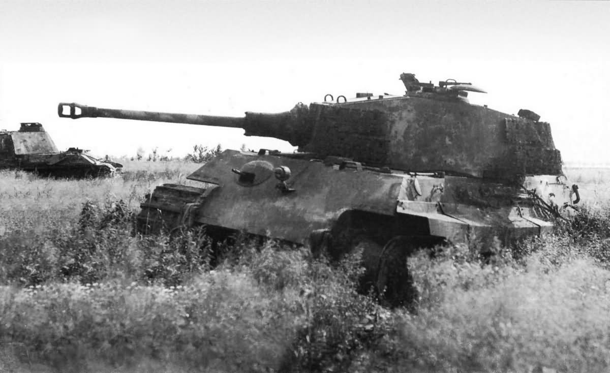 king_tiger_tank_22.jpg