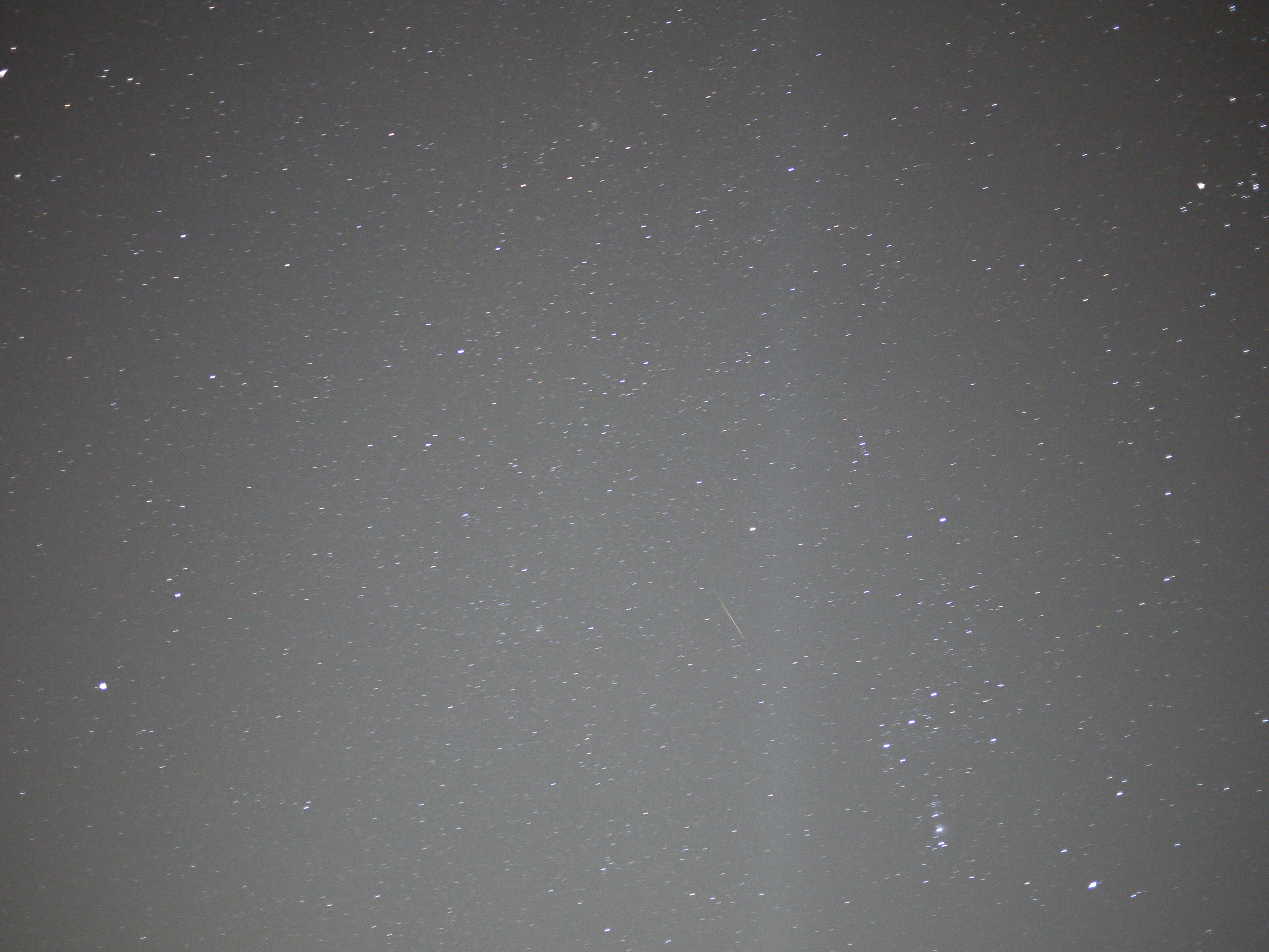 オリオン座流星群より　光飽和