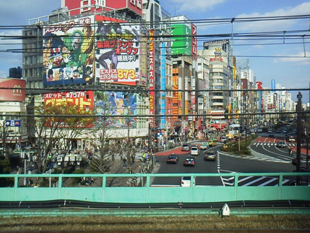 2012040615420001.jpg