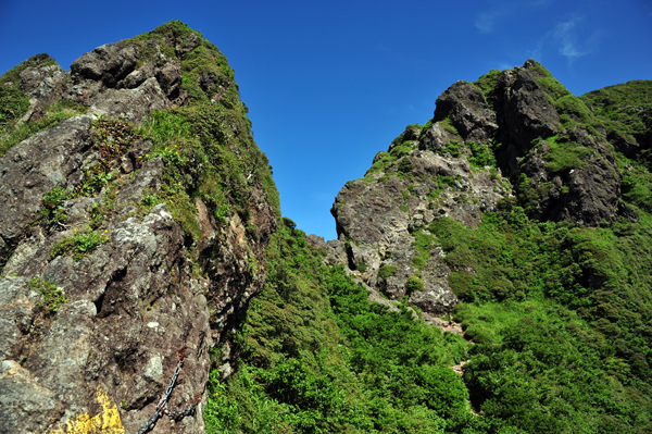DSC_0733西峰への道.jpg