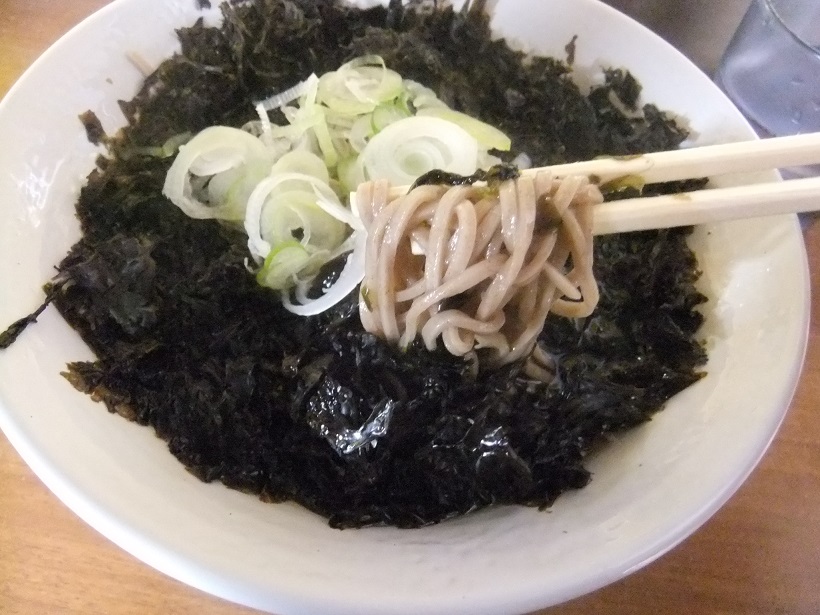 新潟庵 1号ホーム店＠新潟駅の海苔そば20140105.JPG