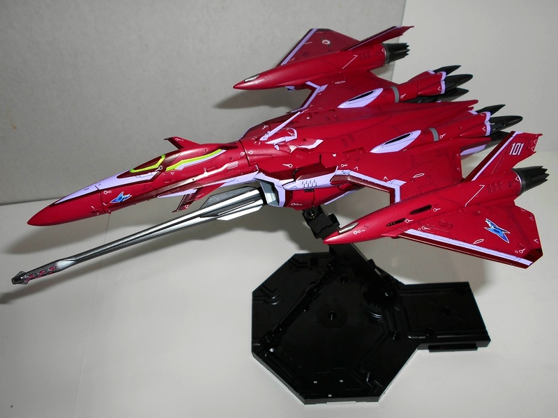 VF-27γ 01.jpg