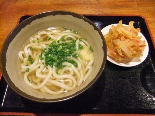 びっくりうどん本舗＠宝町のかけ＋かき揚げ
